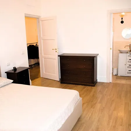 White House Florencie